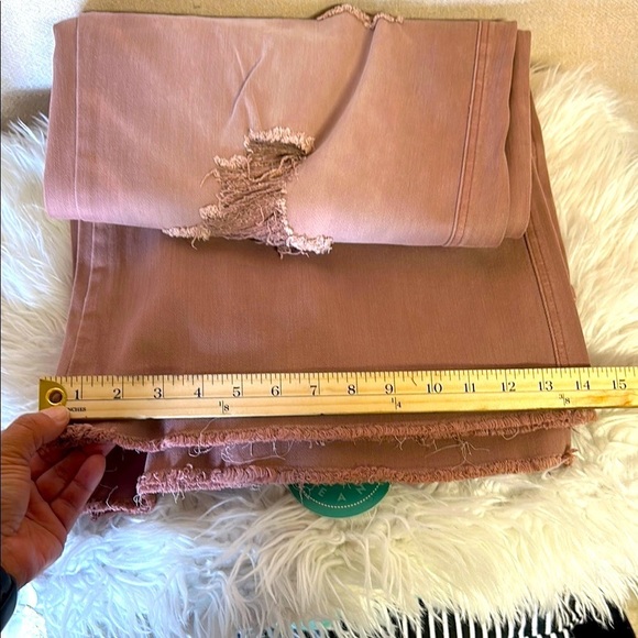 Blakely Mauve distressed Jeans - Picture 8 of 12